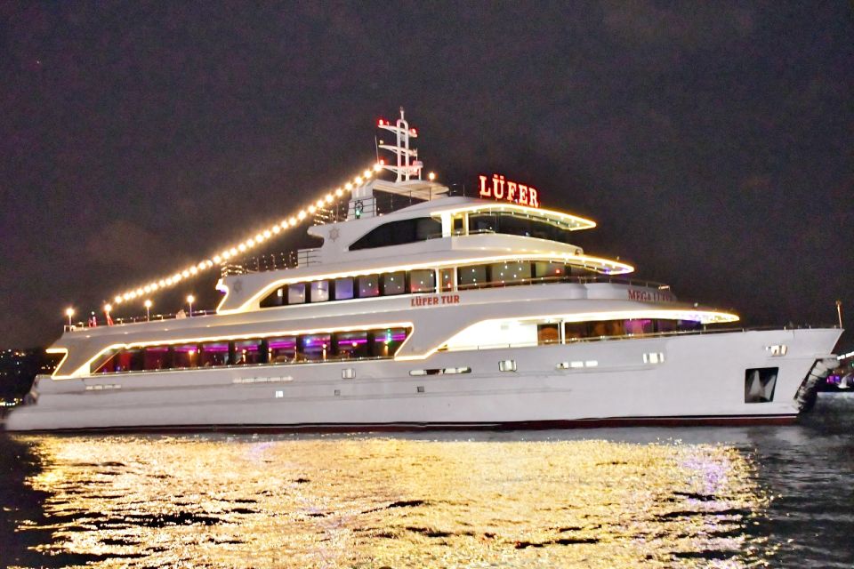 2-Hour Private Luxury Yacht Cruise on Bosphorus with Transfers