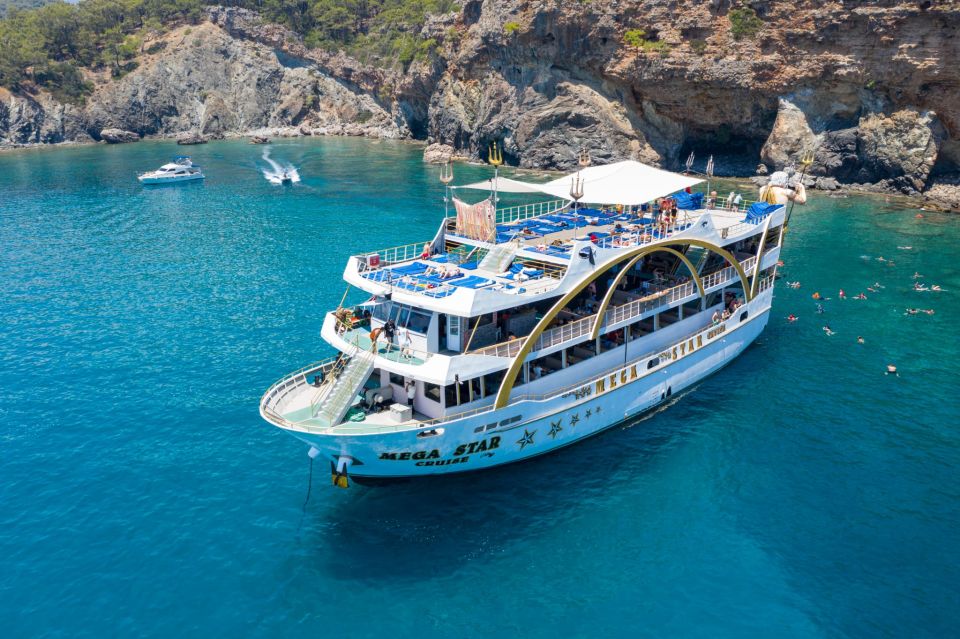From Antalya: Full-Day Boat Tour with Lunch and Foam Party