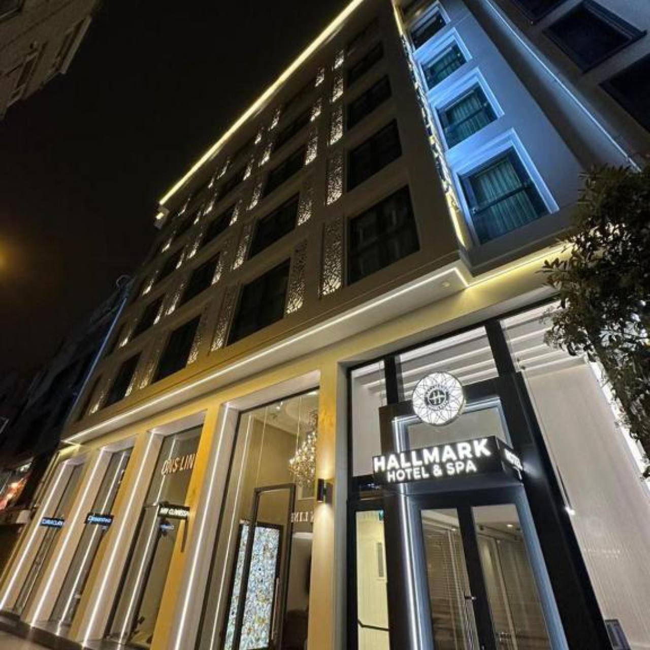 Hallmark Hotel & SPA Istanbul
