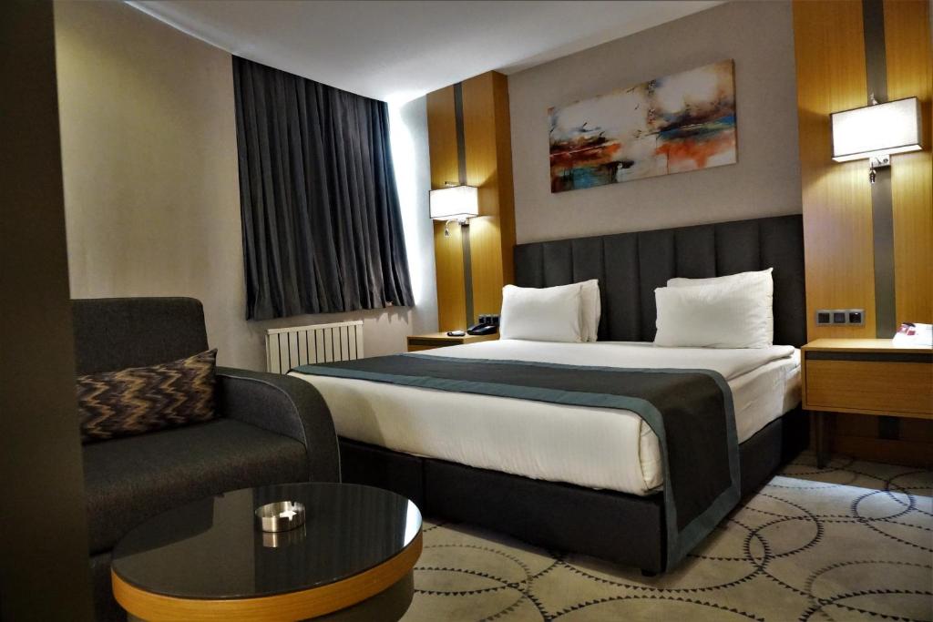 King Suite