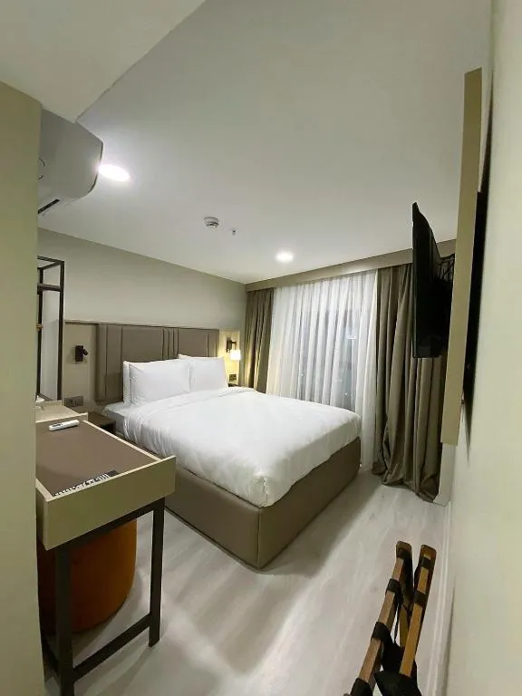 Economy Single Room