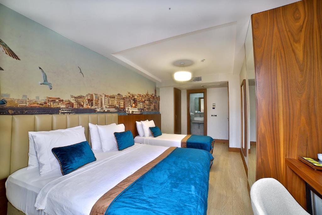 Comfort Triple Room