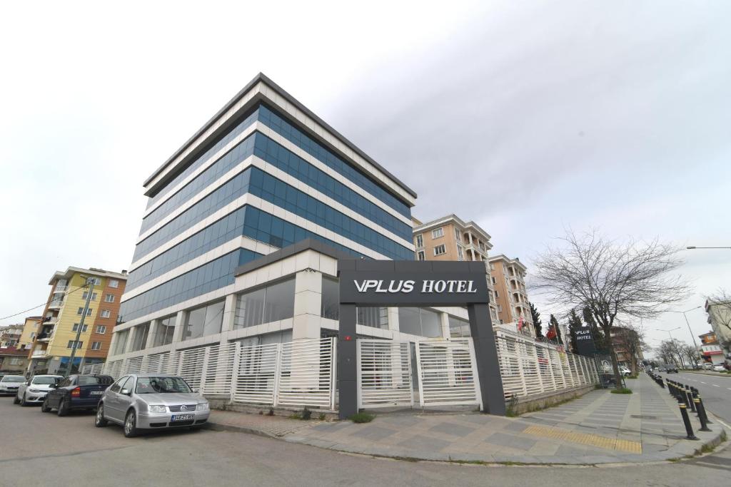 VPLUS HOTEL