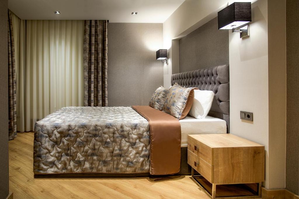Grand Suite Room