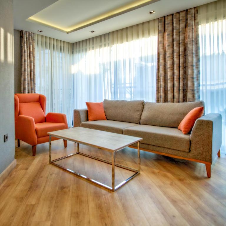 Garden Suite Room