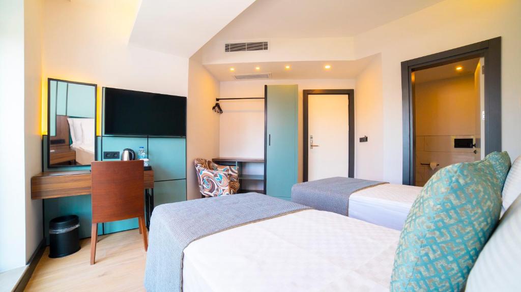 Standard Single Room
