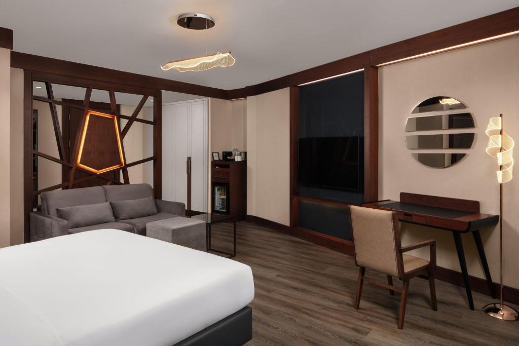 Premium Room (Lounge Access) - Single