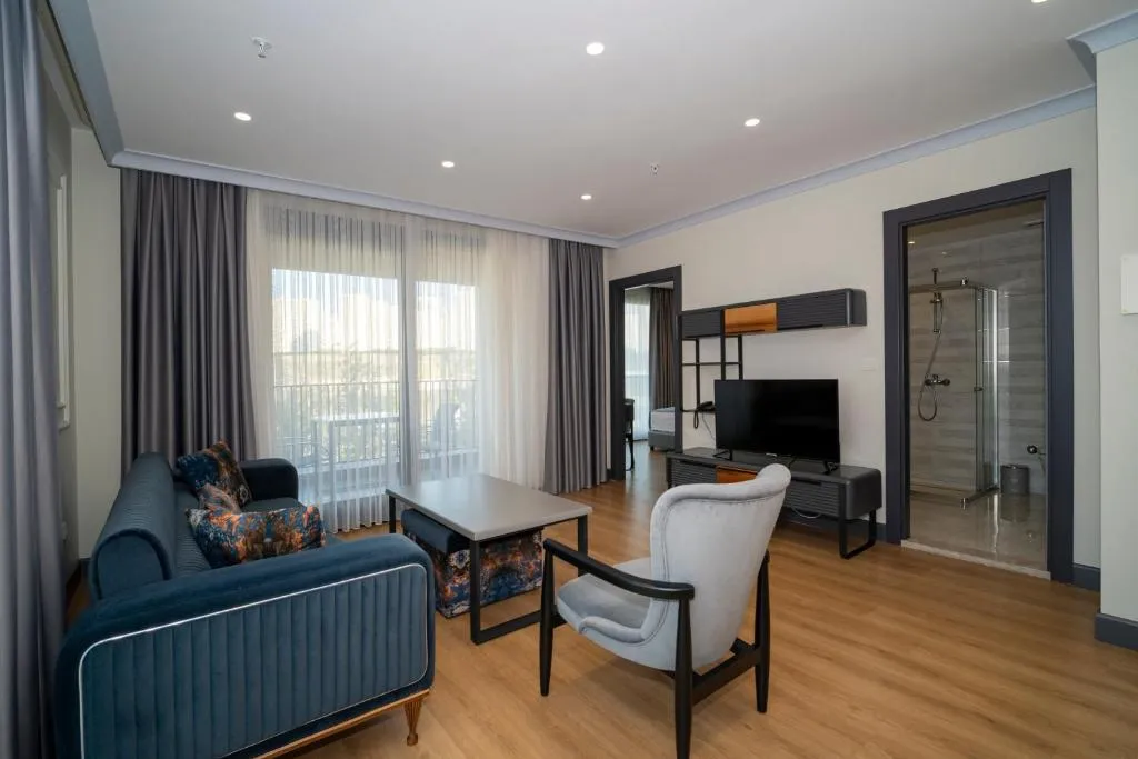 Apartment with Balcony