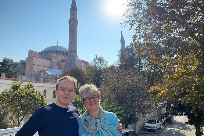 Small Group Tour: Best of Istanbul Tour with Lunch and Tickets (10 people Max)