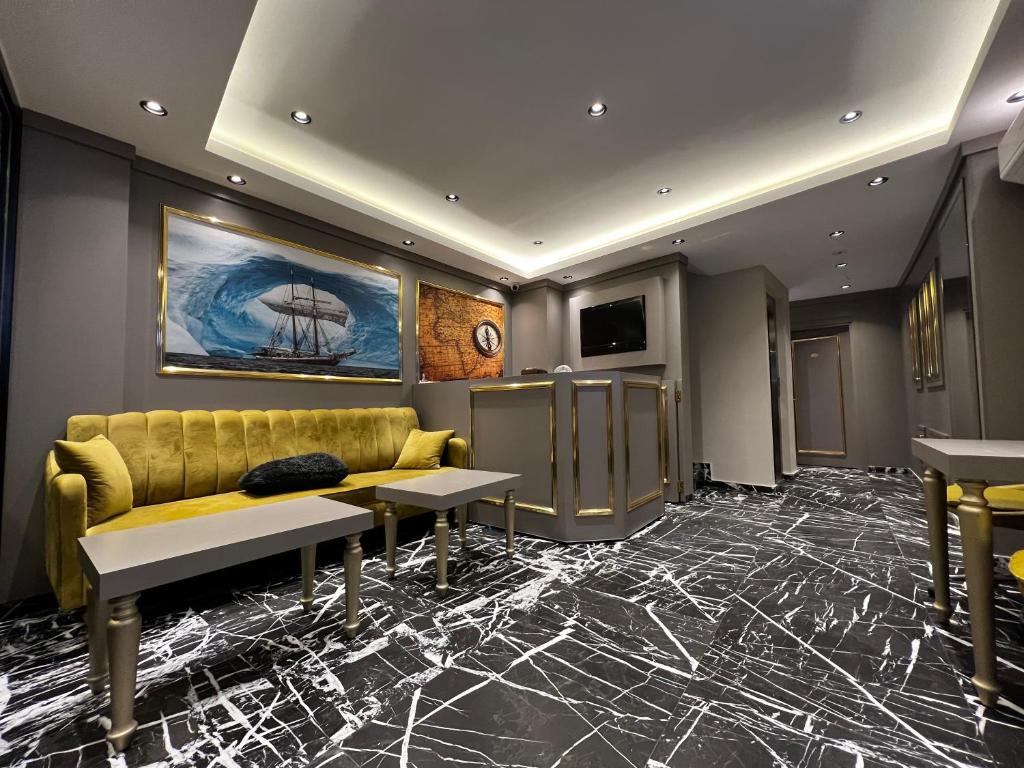 Taksim La Marino Hotel
