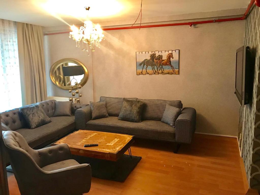 Apartment - Split Level