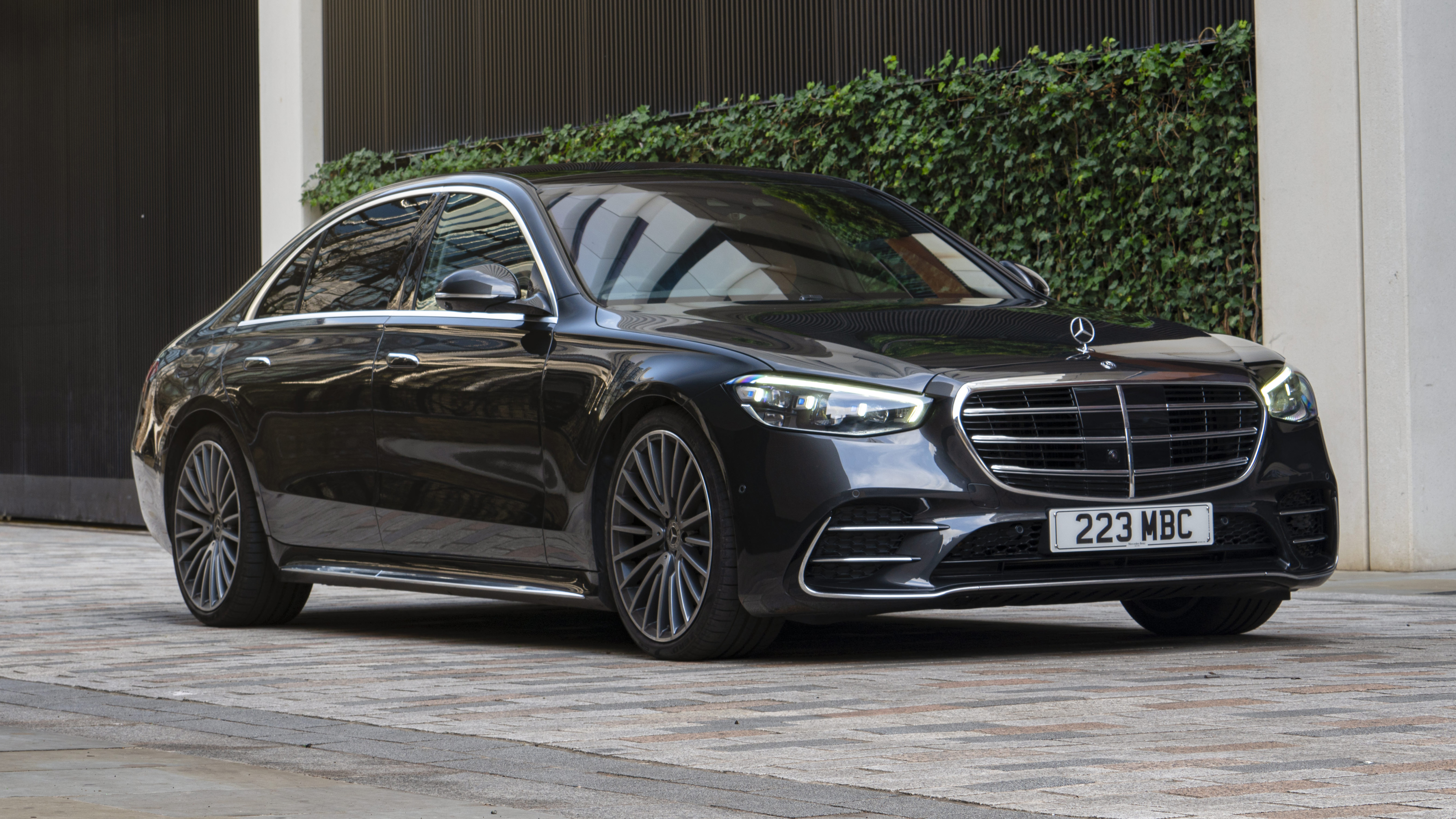 Transfer With MERCEDES S